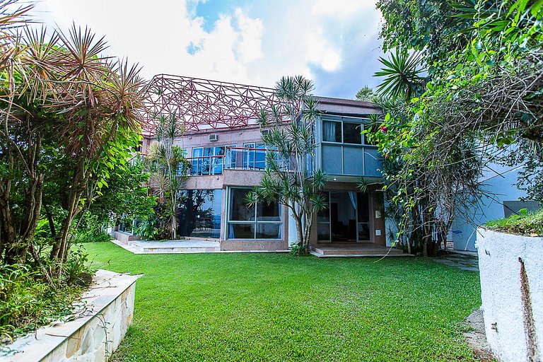 Casa com vista para o mar em São Conrado
