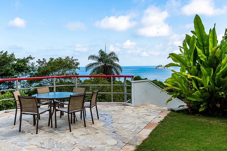 Casa com vista para o mar em São Conrado