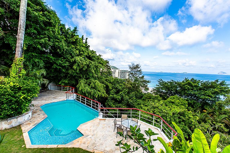 Casa com vista para o mar em São Conrado