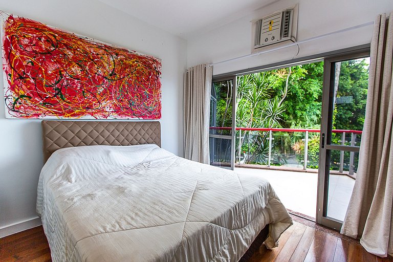 Casa com vista para o mar em São Conrado