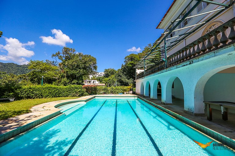 Enorme Mansão em Santa Teresa Rj