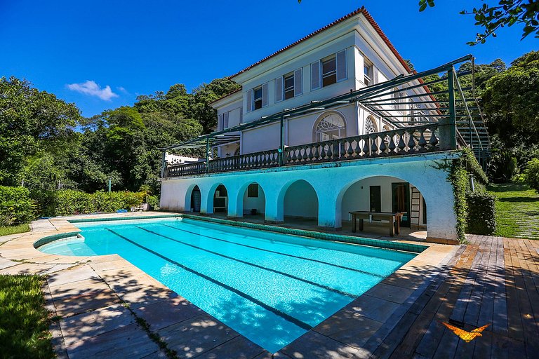 Enorme Mansão em Santa Teresa Rj