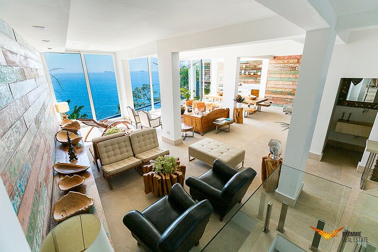 Linda Casa na Joatinga com vista Deslumbrante