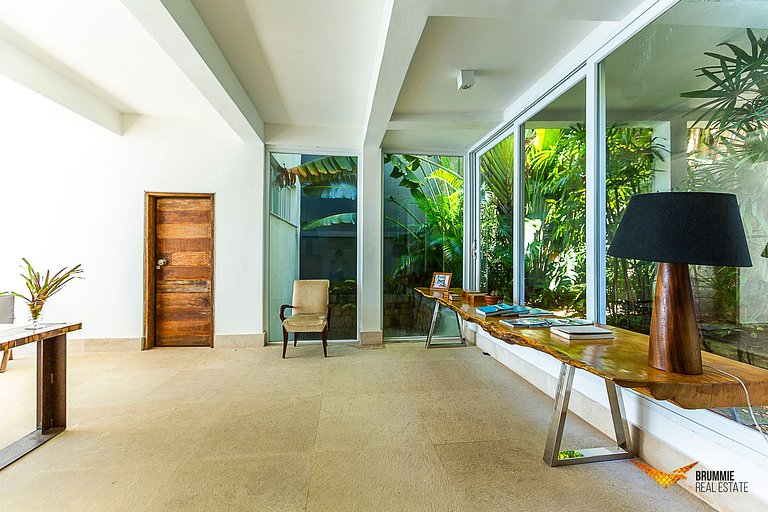 Linda Casa na Joatinga com vista Deslumbrante