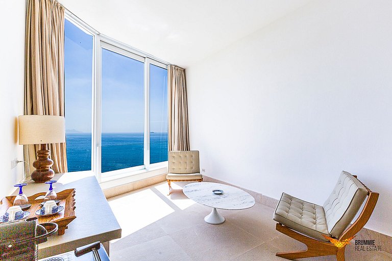 Linda Casa na Joatinga com vista Deslumbrante