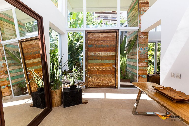 Linda Casa na Joatinga com vista Deslumbrante