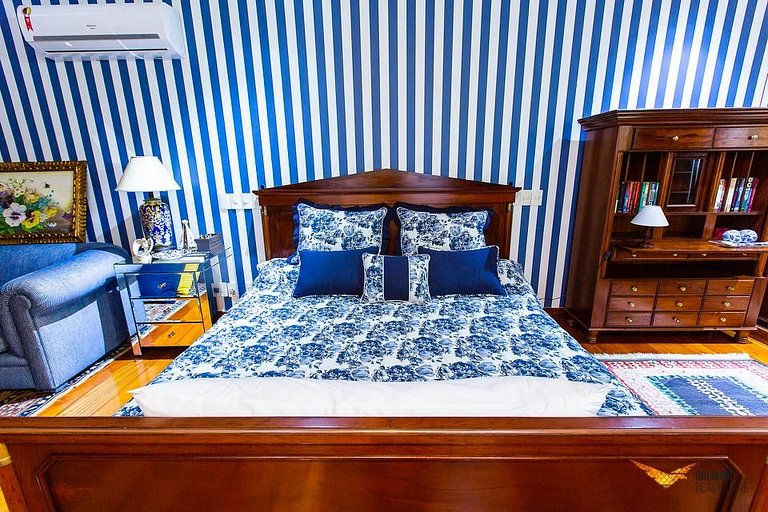 Casa na Joatinga com área de lazer e vista deslumbrante