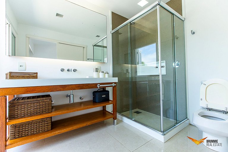 Linda Casa no Condomínio Villa Frade Angra