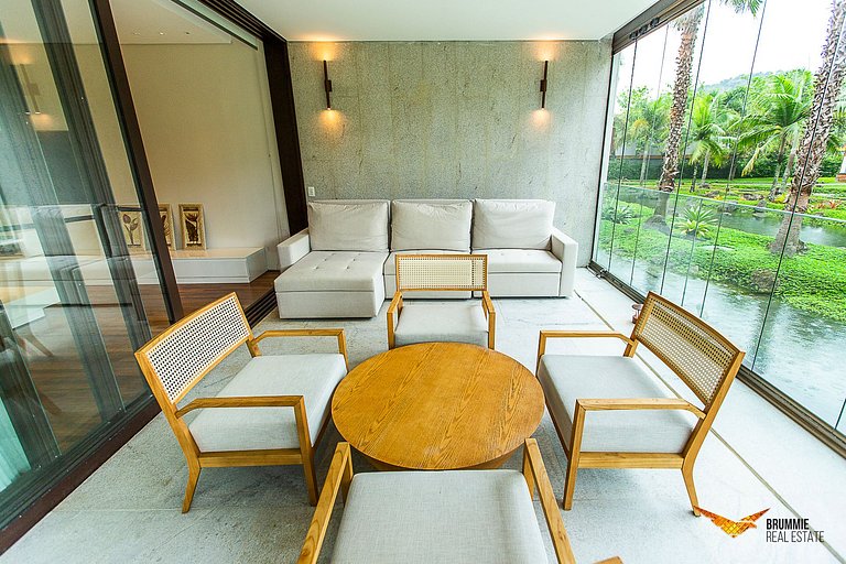 Apartamento com 2 Suítes no Condomínio PortoFrade