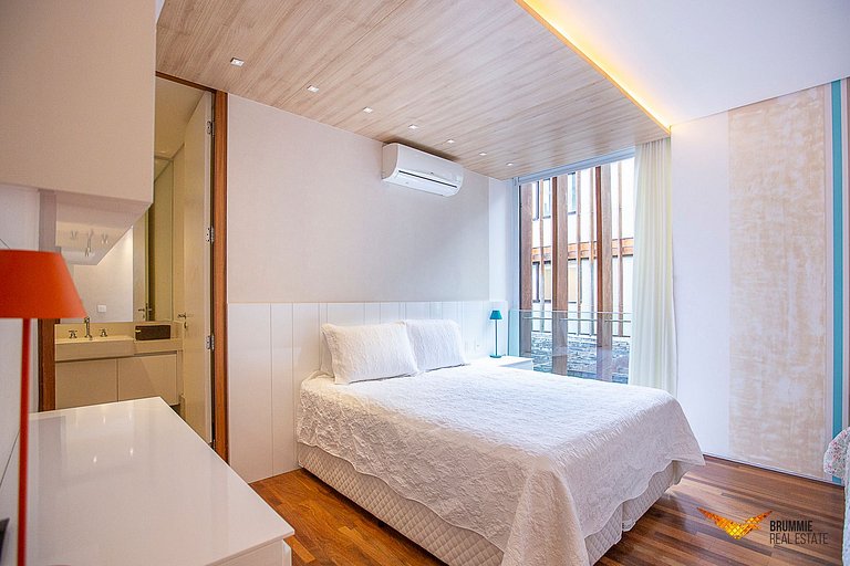 Apartamento com 2 Suítes no Condomínio PortoFrade