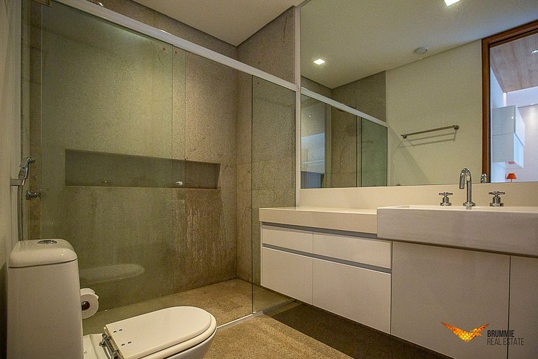 Apartamento com 2 Suítes no Condomínio PortoFrade