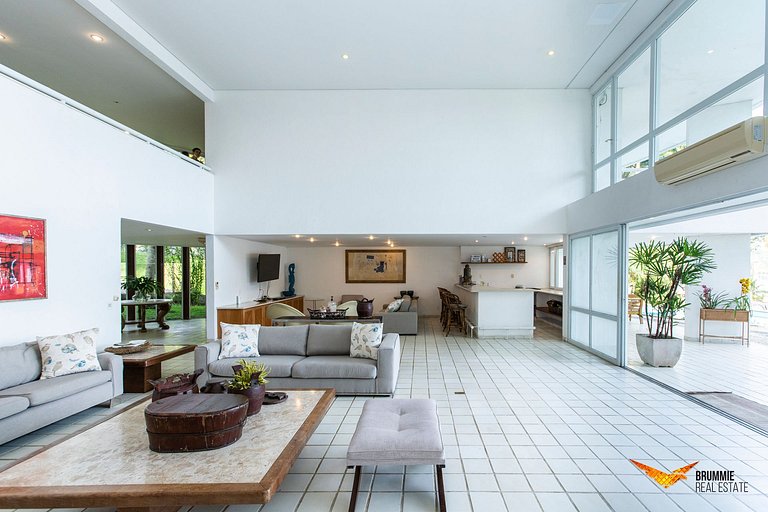 Casa deslumbrante à beira-mar em Angra dos Reis