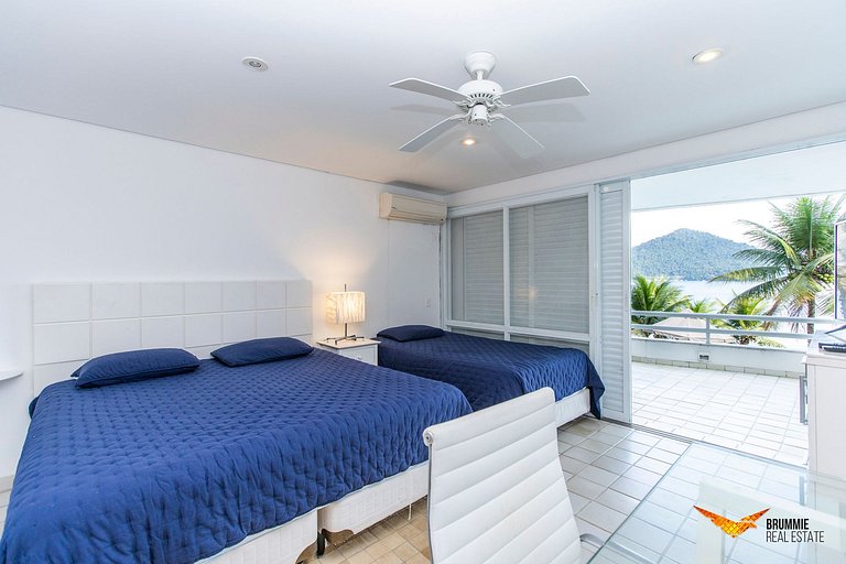 Casa deslumbrante à beira-mar em Angra dos Reis