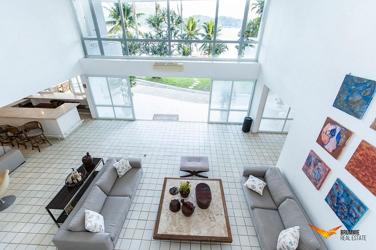 Casa deslumbrante à beira-mar em Angra dos Reis