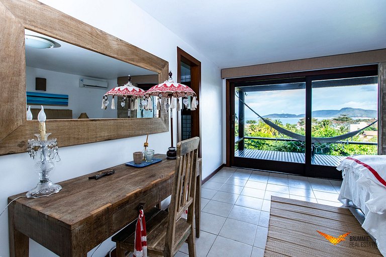 Magnificent Beachfront Mansion in Búzios