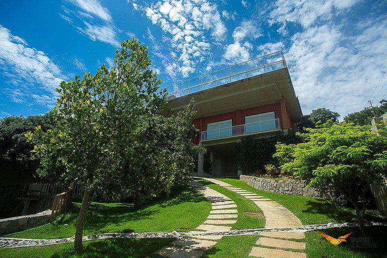 Casa com Incrível e Ampla Vista Mar