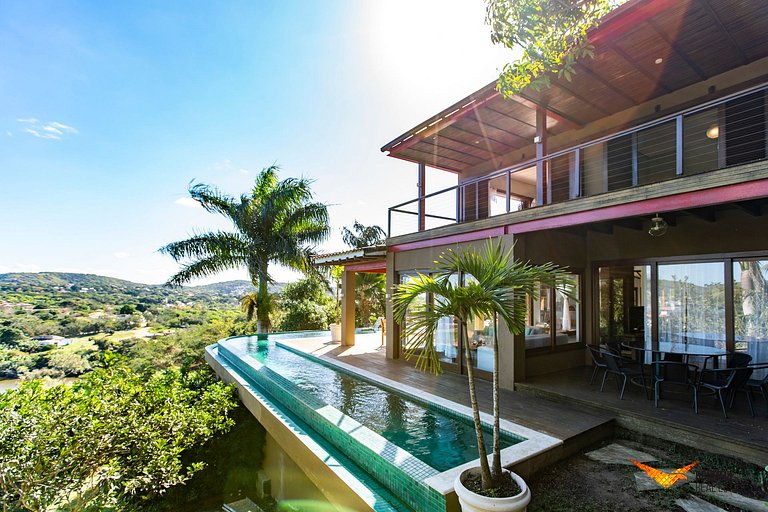 Incrível Casa em Búzios com Vista Linda