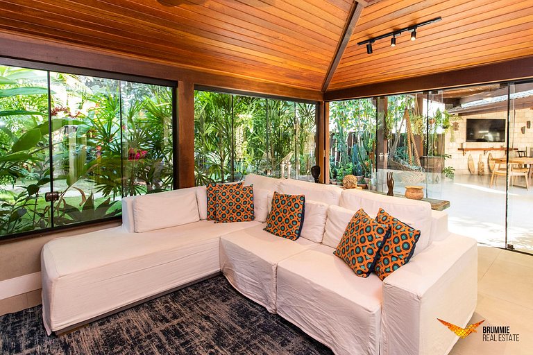 Casa Moderna em Armação dos Búzios