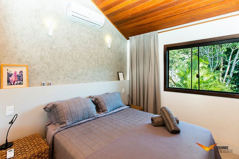 Modern House in Buzios