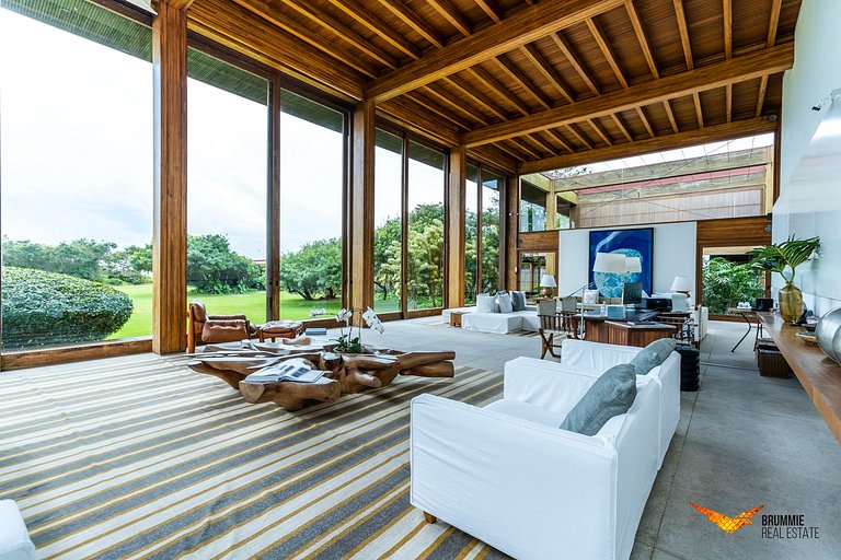 Elegant & Eco-Friendly Resort by the Sea