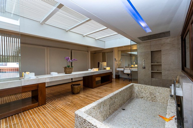 Elegant & Eco-Friendly Resort by the Sea