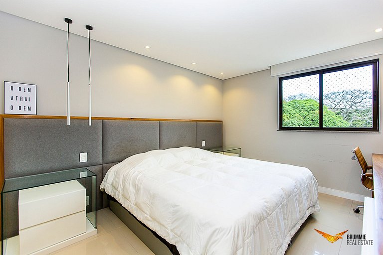 Duplex Penthouse in the Center of Itaipava