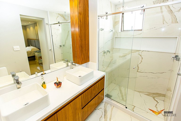 Duplex Penthouse in the Center of Itaipava