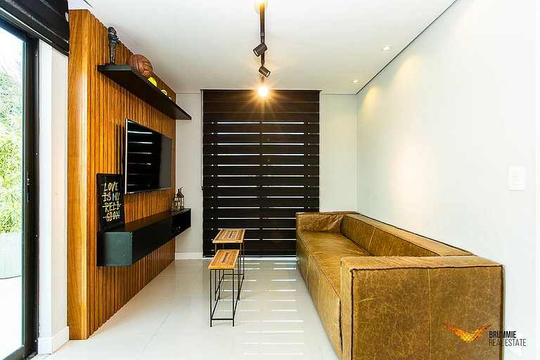 Duplex Penthouse in the Center of Itaipava