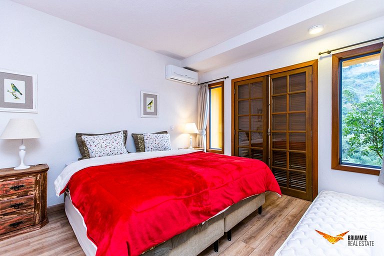 Linda Casa de Campo em Itaipava
