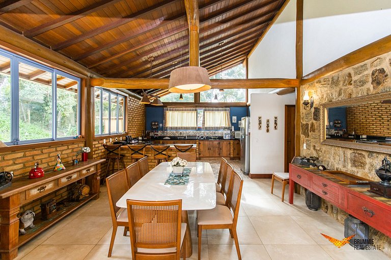 Linda Casa de Campo em Itaipava