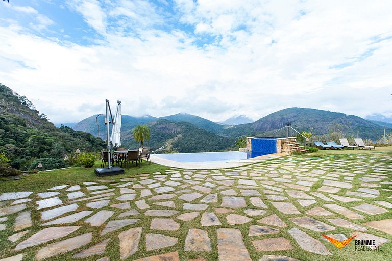 Beautiful Country House in Itaipava