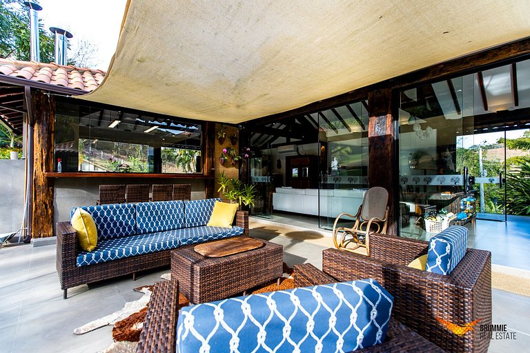 Sitio Paradisíaco na Serra