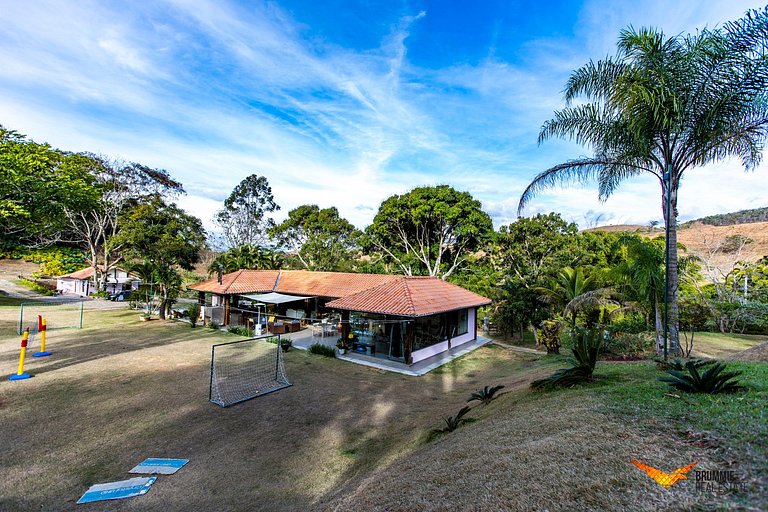 Sitio Paradisíaco na Serra