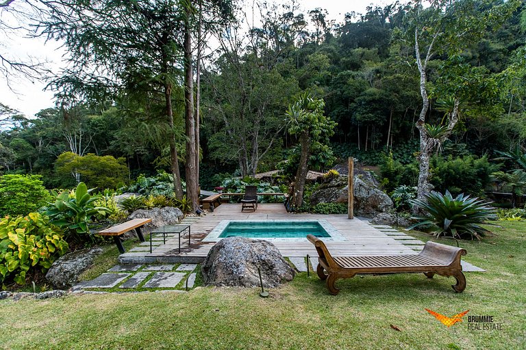 Sitio extraordinario en Petropolis