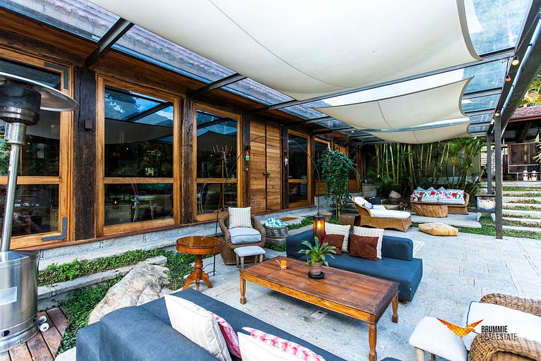 Extraordinário Sítio em Petrópolis