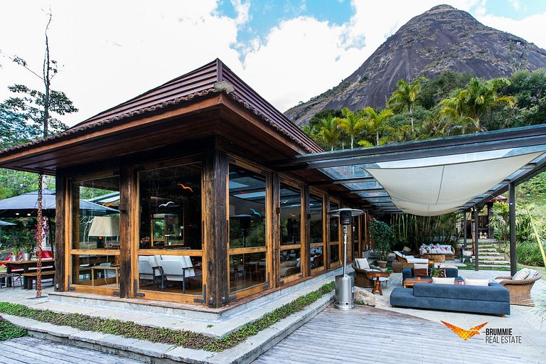 Sitio extraordinario en Petropolis