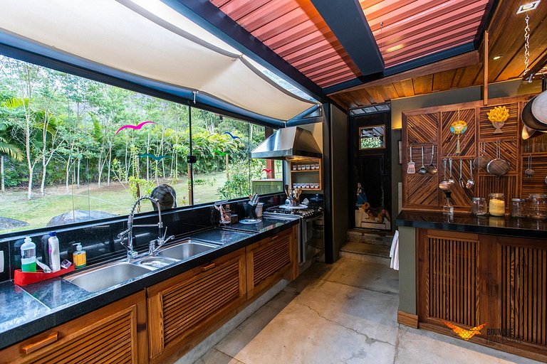 Extraordinário Sítio em Petrópolis