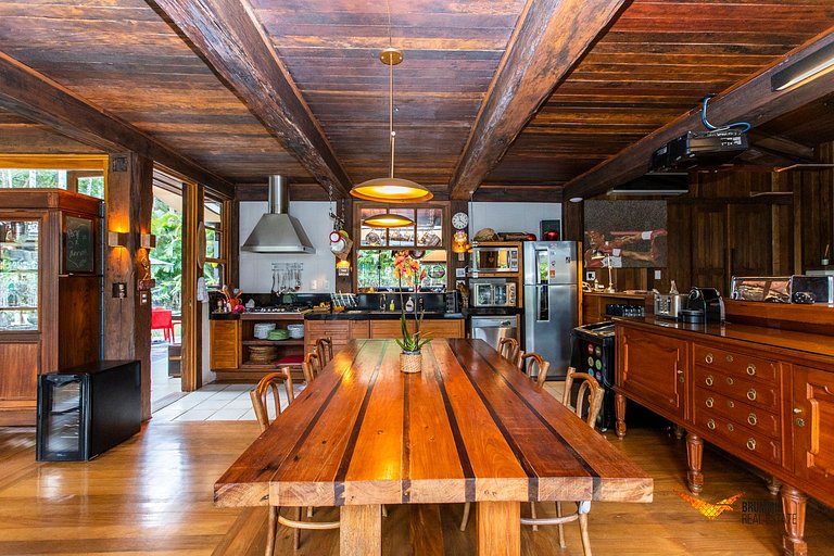 Extraordinário Sítio em Petrópolis