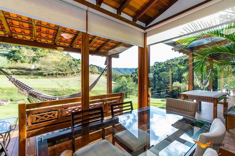 Beautiful Cozy House in Petropolis