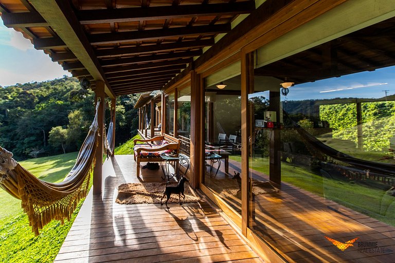 Beautiful Cozy House in Petropolis
