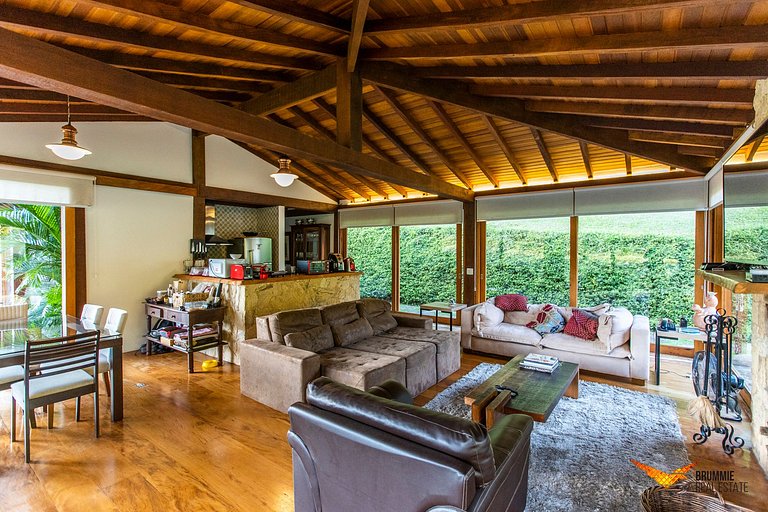 Linda Casa Aconchegante em Petrópolis