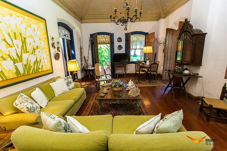 Seaside Charm in Paraty