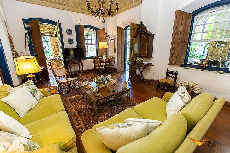 Seaside Charm in Paraty