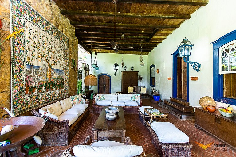 Seaside Charm in Paraty