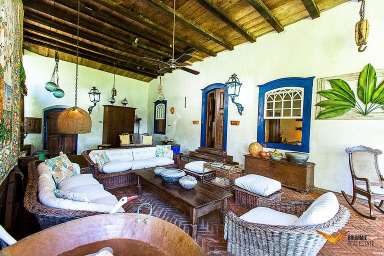 Seaside Charm in Paraty