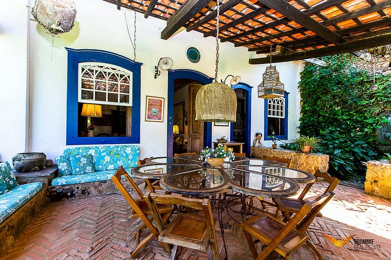 Seaside Charm in Paraty