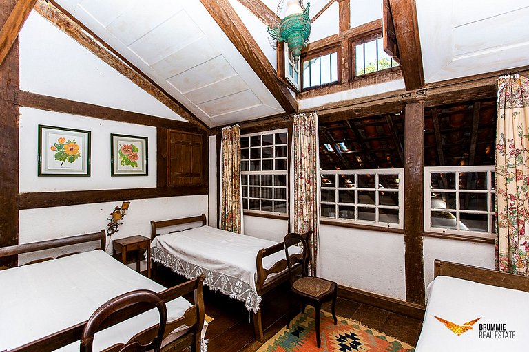 Seaside Charm in Paraty