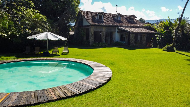 Seaside Charm in Paraty