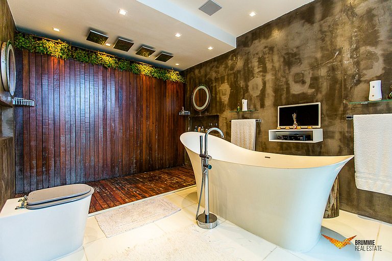 Mansão moderna com design contemporâneo e vistas deslumbrant