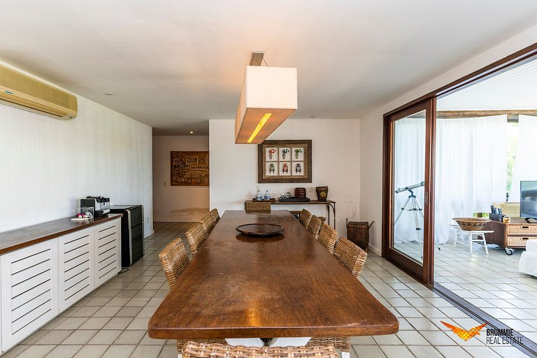 Beautiful Beachfront House in Angra dos Reis